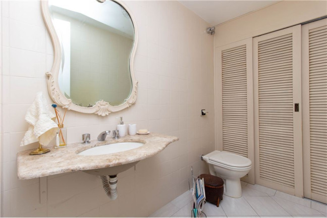 Imagem Apartamento com 3 Quartos à Venda, 104 m² em Moema - São Paulo Imagem Apartamento com 3 Quartos à Venda, 104 m² em Moema - São Paulo