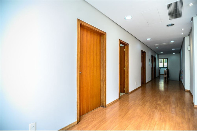 Imagem Imóvel Comercial à Venda, 472 m² em Auxiliadora - Porto Alegre
