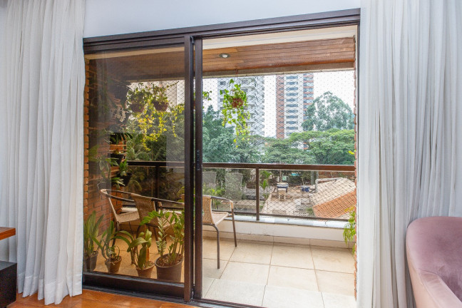 Imagem Apartamento com 3 Quartos à Venda, 110 m² em Campo Belo - São Paulo