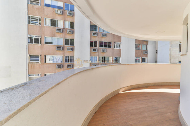 Imagem Apartamento com 4 Quartos à Venda, 179 m² em Lagoa - Rio De Janeiro Imagem Apartamento com 4 Quartos à Venda, 179 m² em Lagoa - Rio De Janeiro