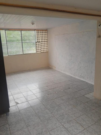 Imagem Imóvel com 2 Quartos para Alugar, 25 m² em Campo Grande - Rio De Janeiro