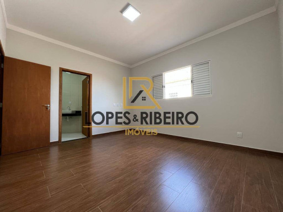 Imagem Casa com 5 Quartos à Venda, 390 m² em Centro - Botucatu
