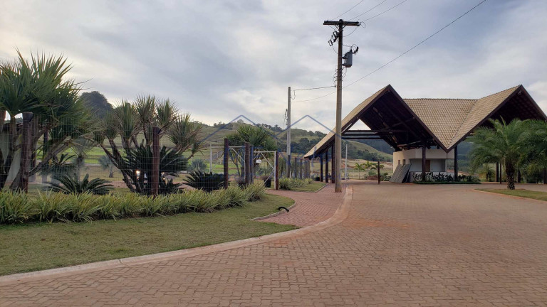 Imagem Terreno à Venda, 420 m² em Residencial Cuscoville - Analândia