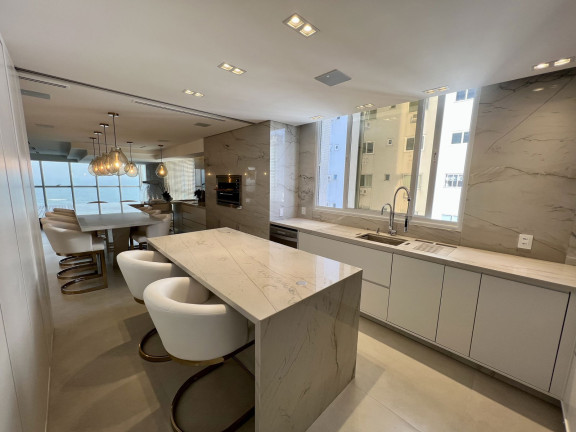 Imagem Apartamento com 4 Quartos à Venda, 313 m² em Centro - Balneário Camboriú Imagem Apartamento com 4 Quartos à Venda, 313 m² em Centro - Balneário Camboriú