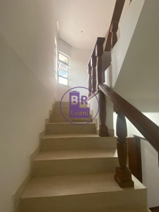 Imagem Sobrado com 5 Quartos para Alugar, 351 m² em Lima Azevedo - Londrina