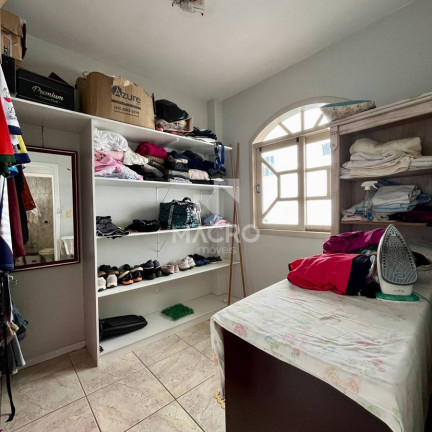 Imagem Casa com 2 Quartos à Venda, 209 m² em Barra Do Rio Cerro - Jaraguá Do Sul