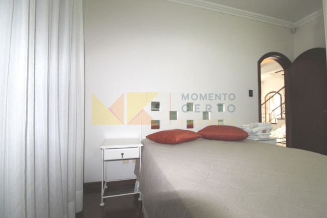 Imagem Casa com 3 Quartos à Venda, 650 m² em Valparaíso - Blumenau Imagem Casa com 3 Quartos à Venda, 650 m² em Valparaíso - Blumenau