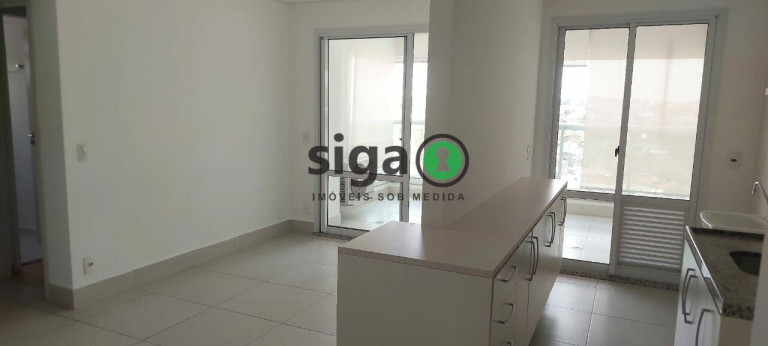 Apartamento com 2 Quartos para Alugar, 66 m² em Campo Belo - São Paulo