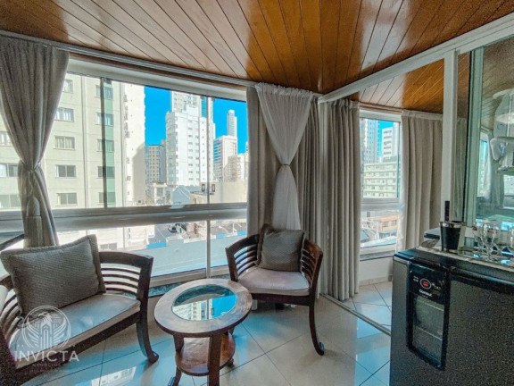 Imagem Apartamento com 3 Quartos à Venda, 140 m² em Centro - Balneário Camboriú Imagem Apartamento com 3 Quartos à Venda, 140 m² em Centro - Balneário Camboriú