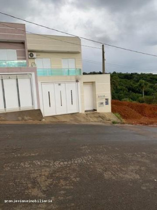 Imagem Casa à Venda, em Centro - Ibiúna Imagem Casa à Venda, em Centro - Ibiúna