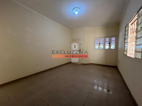 Imagem Sobrado com 3 Quartos à Venda, 175 m² em Residencial Vila Velha - Taubaté