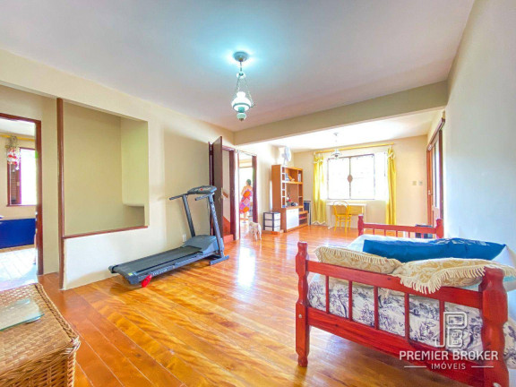 Imagem Casa com 5 Quartos à Venda, 290 m² em Vale Do Paraíso - Teresópolis Imagem Casa com 5 Quartos à Venda, 290 m² em Vale Do Paraíso - Teresópolis