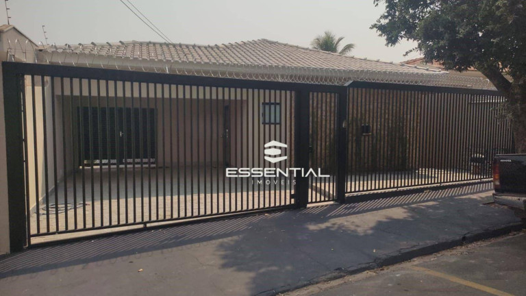 Casa com 4 Quartos à Venda, 230 m² em Parque Residencial Comendador Mancor Daud - São José Do Rio Preto
