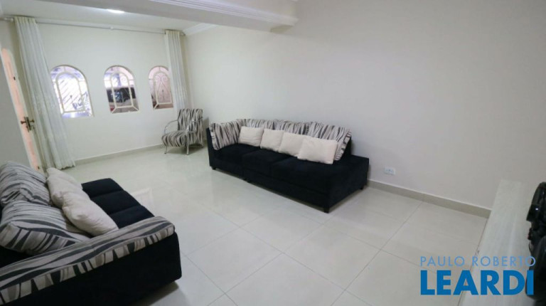 Imagem Sobrado com 3 Quartos à Venda, 217 m² em Vila Floresta - Santo André Imagem Sobrado com 3 Quartos à Venda, 217 m² em Vila Floresta - Santo André