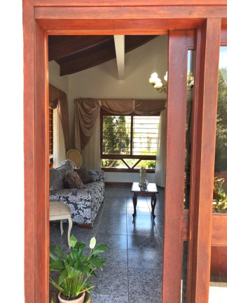 Imagem Casa com 3 Quartos à Venda, 558 m² em Igara - Canoas