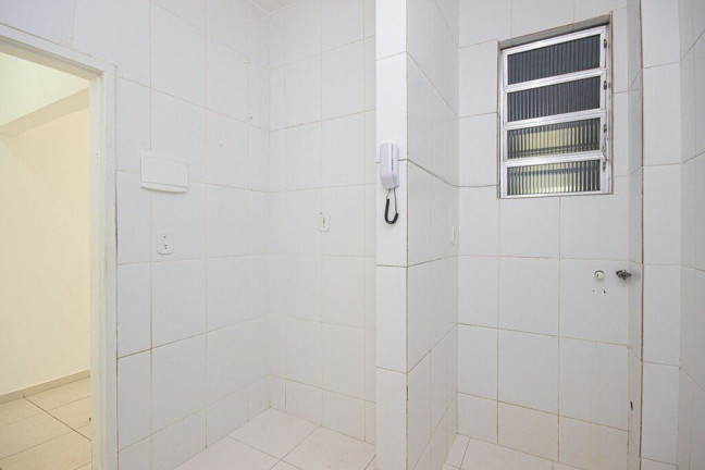 Imagem Imóvel com 1 Quarto à Venda, em Copacabana - Rio De Janeiro Imagem Imóvel com 1 Quarto à Venda, em Copacabana - Rio De Janeiro
