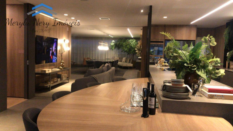 Apartamento com 4 Quartos à Venda, 330 m² em Panamby - São Paulo
