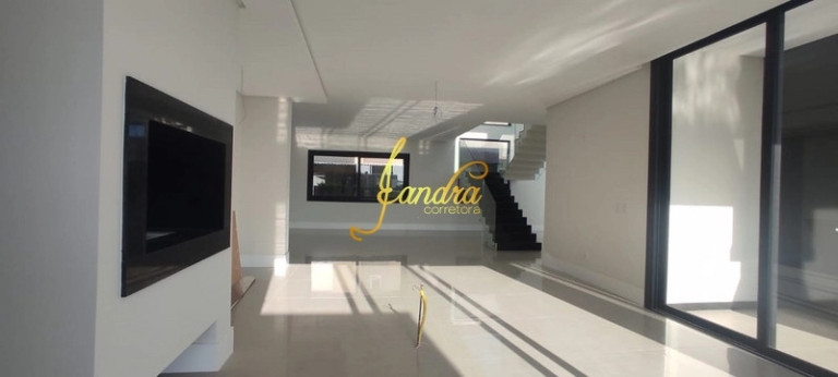 Imagem Casa de Condomínio com 4 Quartos à Venda, 419 m² em Atlantida Sul - Osorio