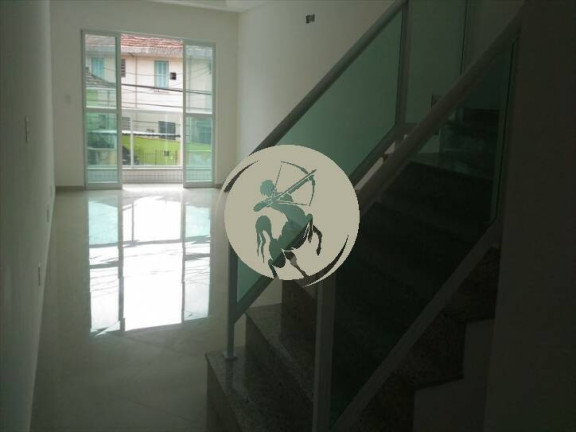 Imagem Casa com 3 Quartos à Venda, 150 m² em Embare - Santos