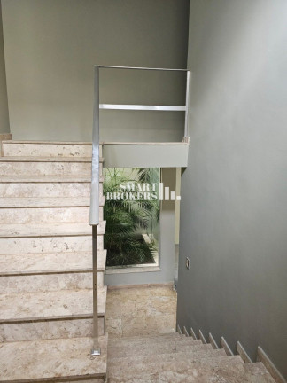 Imagem Casa com 4 Quartos à Venda, 280 m² em Alto De Pinheiros - São Paulo