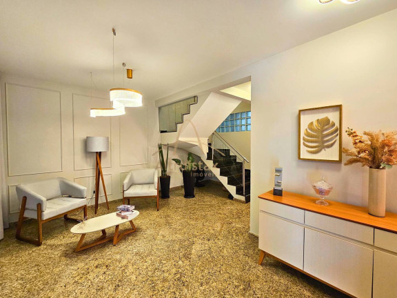 Casa com 3 Quartos à Venda, 354 m² em Centro - Osasco