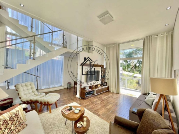 Imagem Casa de Condomínio com 3 Quartos à Venda, 301 m² em Pitas - Cotia
