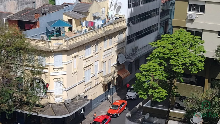 Imagem Apartamento com 1 Quarto à Venda, 35 m² em Centro Histórico - Porto Alegre Imagem Apartamento com 1 Quarto à Venda, 35 m² em Centro Histórico - Porto Alegre