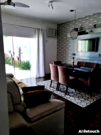 Imagem Casa com 7 Quartos à Venda, 360 m² em Guaratiba - Rio De Janeiro Imagem Casa com 7 Quartos à Venda, 360 m² em Guaratiba - Rio De Janeiro