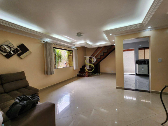 Imagem Casa com 5 Quartos à Venda, 350 m² em Serra Da Cantareira - Mairiporã Imagem Casa com 5 Quartos à Venda, 350 m² em Serra Da Cantareira - Mairiporã
