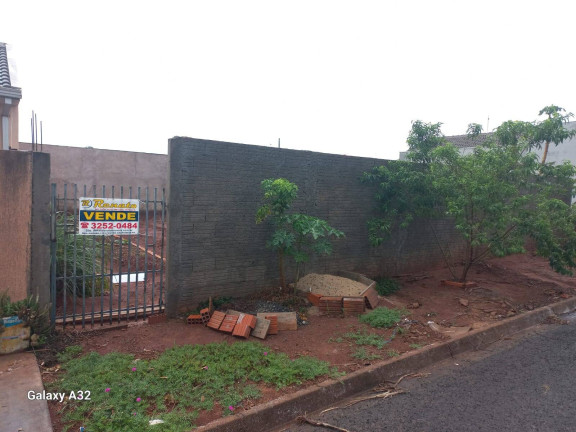Imagem Terreno à Venda, 252 m² em Jardim Califórnia - Sabáudia Imagem Terreno à Venda, 252 m² em Jardim Califórnia - Sabáudia