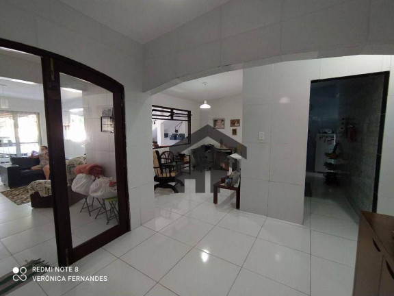 Imagem Casa com 3 Quartos à Venda, 201 m² em Torrões - Recife Imagem Casa com 3 Quartos à Venda, 201 m² em Torrões - Recife