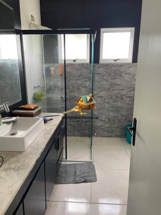 Imagem Casa de Condomínio com 4 Quartos à Venda, 610 m² em Alpes Dos Araçás (jordanésia) - Cajamar