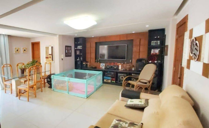Imagem Casa com 5 Quartos à Venda, 1.000 m² em Fradinhos - Vitória Imagem Casa com 5 Quartos à Venda, 1.000 m² em Fradinhos - Vitória