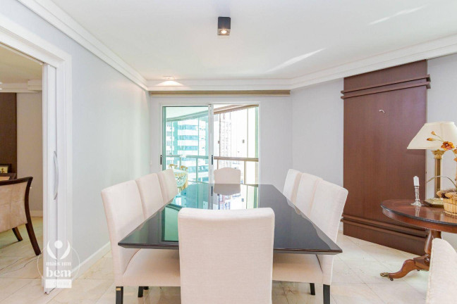 Imagem Apartamento com 4 Quartos à Venda, 297 m² em Batel - Curitiba Imagem Apartamento com 4 Quartos à Venda, 297 m² em Batel - Curitiba