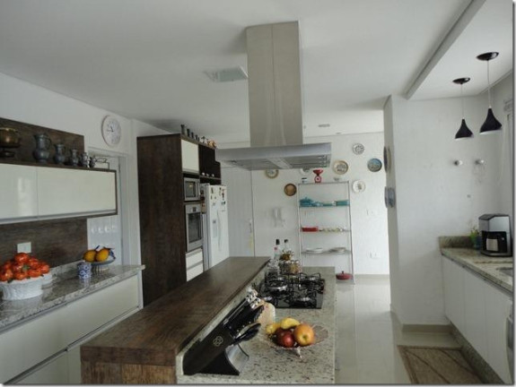 Imagem Casa com 4 Quartos à Venda, 450 m² em Vila Veloso - Carapicuíba Imagem Casa com 4 Quartos à Venda, 450 m² em Vila Veloso - Carapicuíba