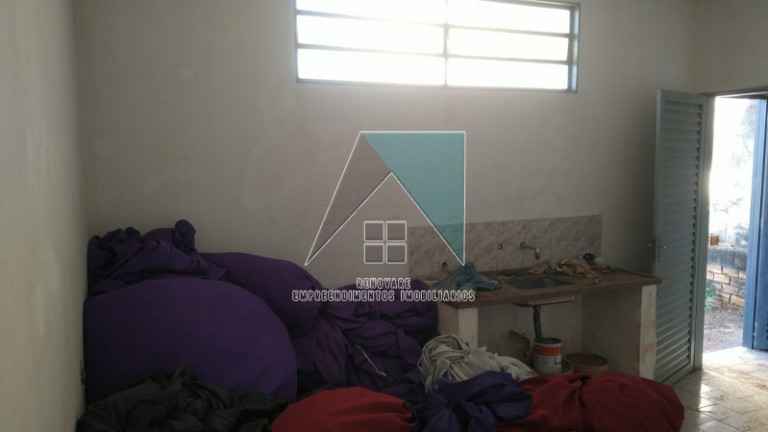 Imagem Casa com 1 Quarto à Venda, em Planalto Verde - Ribeirão Preto Imagem Casa com 1 Quarto à Venda, em Planalto Verde - Ribeirão Preto