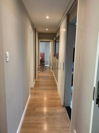 Imagem Apartamento com 3 Quartos à Venda, 130 m² em Moema - São Paulo