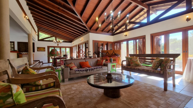 Imagem Casa de Condomínio com 3 Quartos à Venda, 421 m² em Ferradura - Armação Dos Búzios