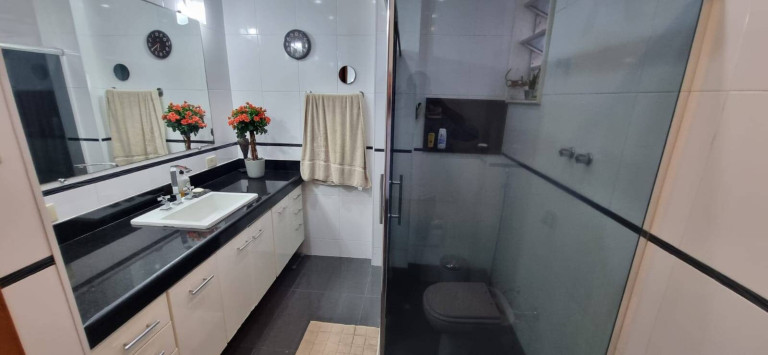 Imagem Apartamento com 3 Quartos à Venda, em Copacabana - Rio De Janeiro Imagem Apartamento com 3 Quartos à Venda, em Copacabana - Rio De Janeiro