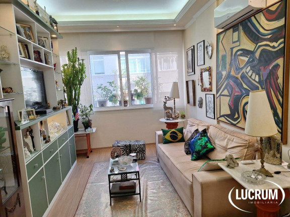 Imagem Apartamento com 2 Quartos à Venda, 74 m² em Copacabana - Rio De Janeiro Imagem Apartamento com 2 Quartos à Venda, 74 m² em Copacabana - Rio De Janeiro