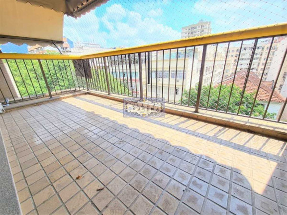 Imagem Apartamento com 3 Quartos à Venda, 142 m² em Tijuca - Rio De Janeiro Imagem Apartamento com 3 Quartos à Venda, 142 m² em Tijuca - Rio De Janeiro