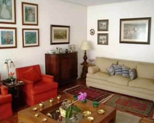 Imagem Casa com 3 Quartos à Venda, 460 m² em Jardim América - São Paulo Imagem Casa com 3 Quartos à Venda, 460 m² em Jardim América - São Paulo