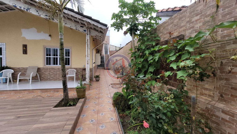 Imagem Casa com 4 Quartos à Venda, 245 m² em Vila Anhanguera - Mongaguá Imagem Casa com 4 Quartos à Venda, 245 m² em Vila Anhanguera - Mongaguá