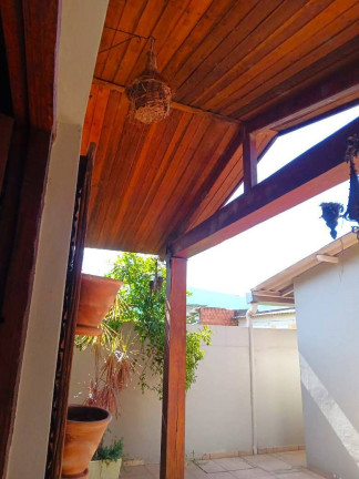 Imagem Casa com 2 Quartos à Venda,  em Itaqui