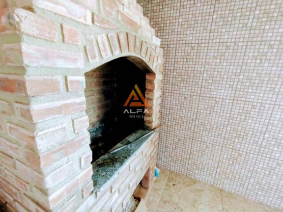 Imagem Casa com 4 Quartos à Venda, 300 m²