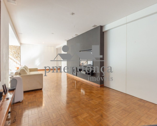 Apartamento com 3 Quartos à Venda, 237 m² em Santa Cecília - São Paulo