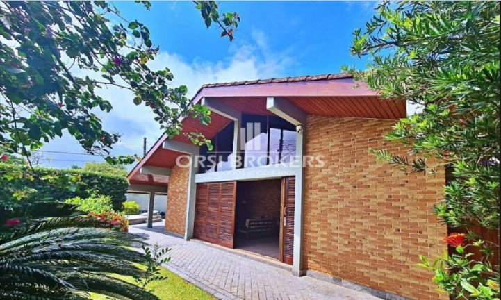 Imagem Casa com 5 Quartos à Venda, 230 m² em Jardim Virgínia - Guarujá Imagem Casa com 5 Quartos à Venda, 230 m² em Jardim Virgínia - Guarujá
