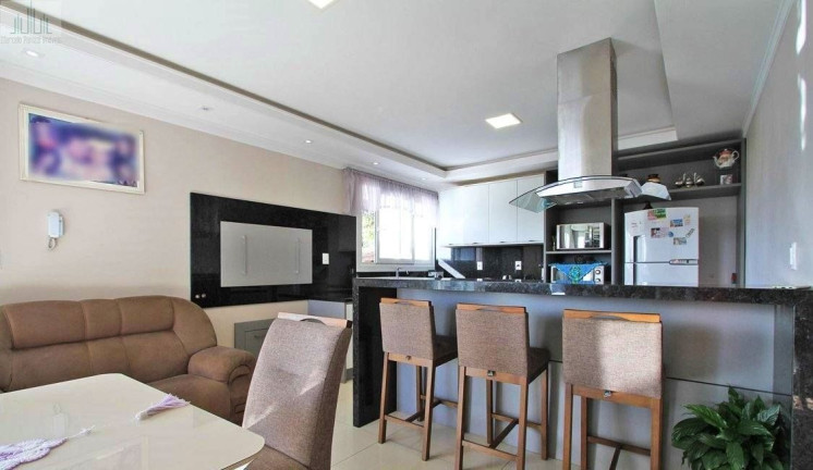 Imagem Casa com 4 Quartos à Venda, 400 m² em Santo Antão - Bento Gonçalves Imagem Casa com 4 Quartos à Venda, 400 m² em Santo Antão - Bento Gonçalves