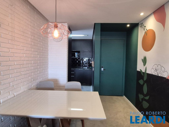 Imagem Apartamento com 2 Quartos à Venda, 52 m² em Vila Scarpelli - Santo André