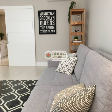 Imagem Apartamento com 2 Quartos à Venda, 90 m² em Centro - Florianópolis Imagem Apartamento com 2 Quartos à Venda, 90 m² em Centro - Florianópolis